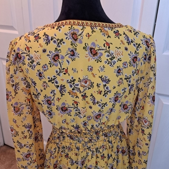 Max Studio Mustard Floral Long Sleeve Mini Dress   Size M - Picture 5 of 10
